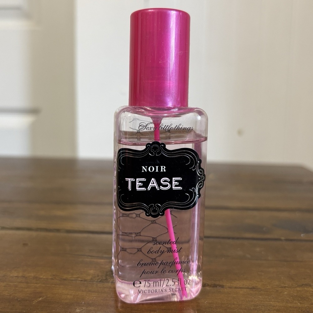 Victoria's Secret Noir Tease Women's Scented Body Mist Perfume 2.5 oz - Read!